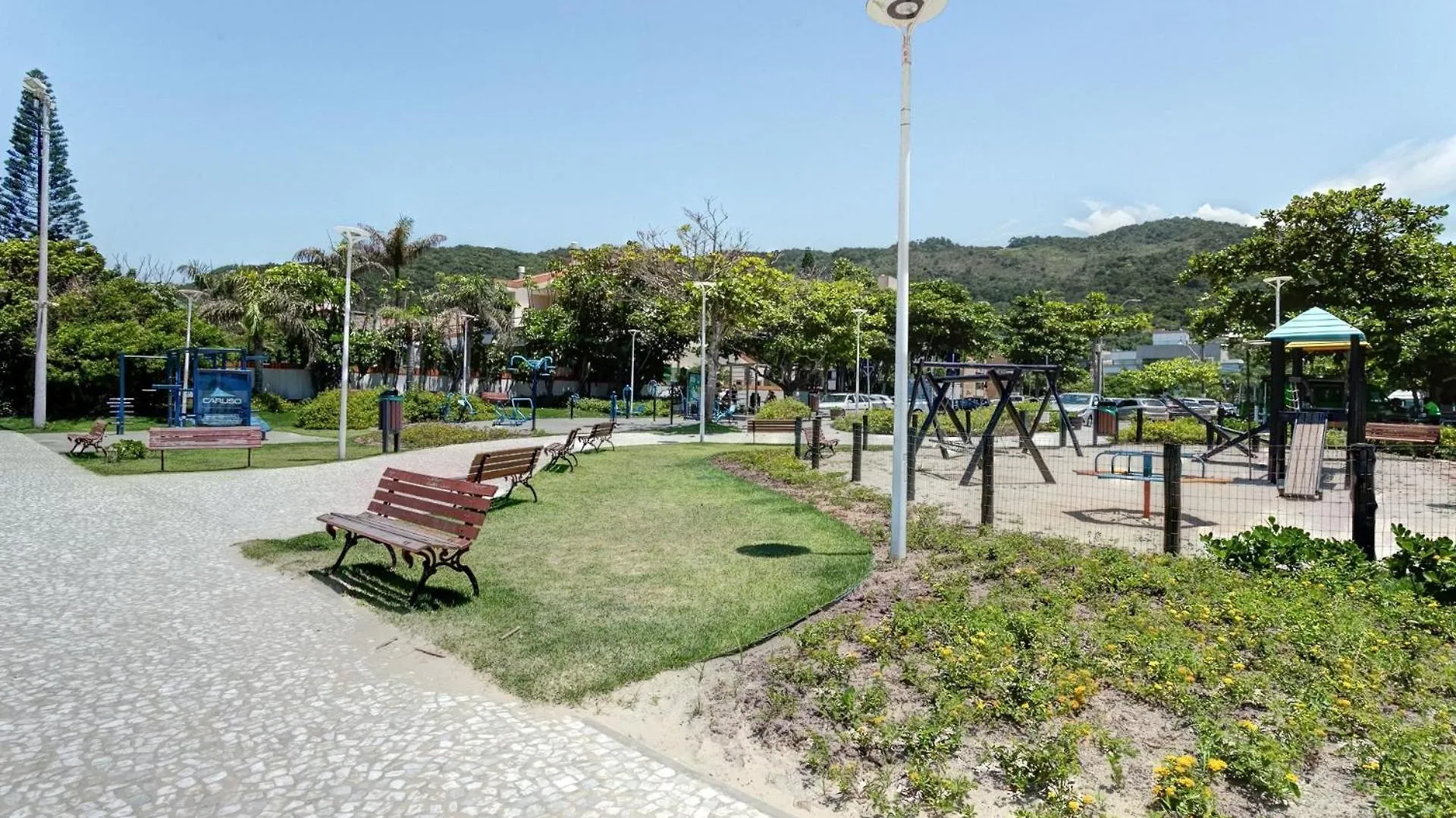 Conforto E Praticidade A 150M Da Praia Com Piscina Florianópolis Apartamento