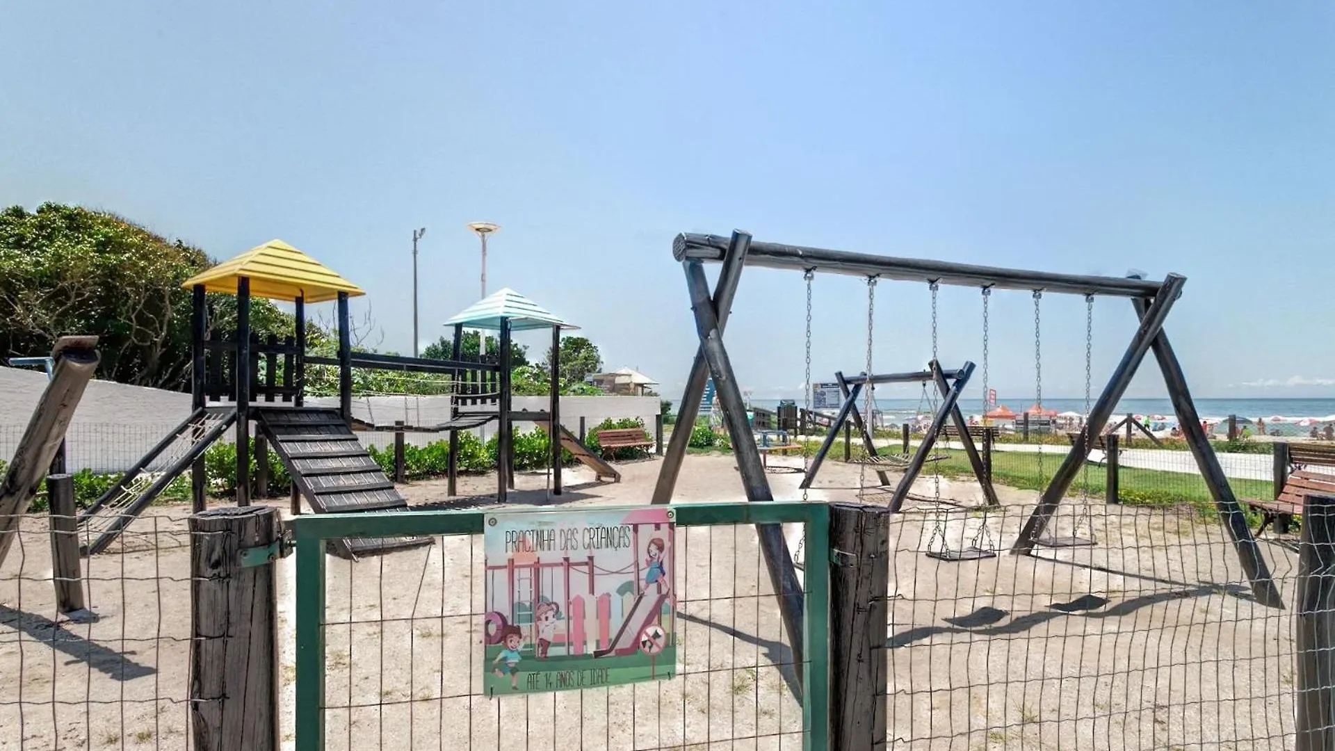 Apartamento Conforto E Praticidade A 150M Da Praia Com Piscina Florianópolis